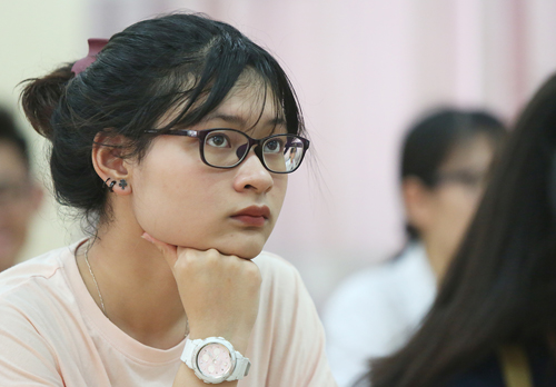 Lùi thông qua Luật giáo dục để cân nhắc về kỳ thi THPT quốc gia - Hình 2