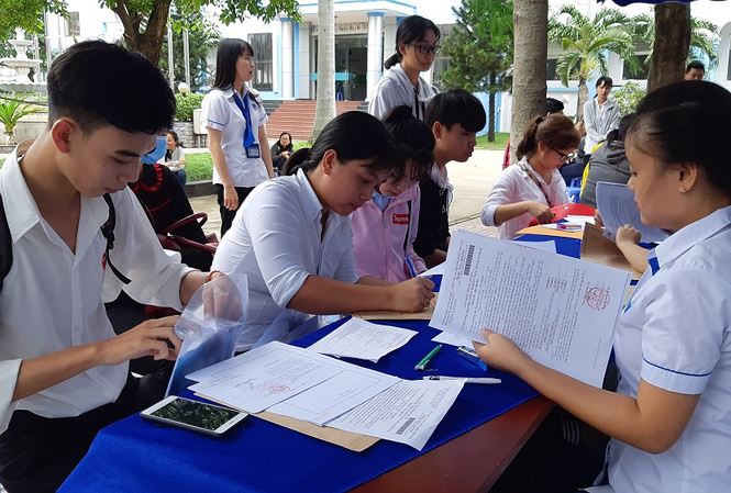Nhiều đại học địa phương, đại học vùng đang vét thí sinh - Hình 1