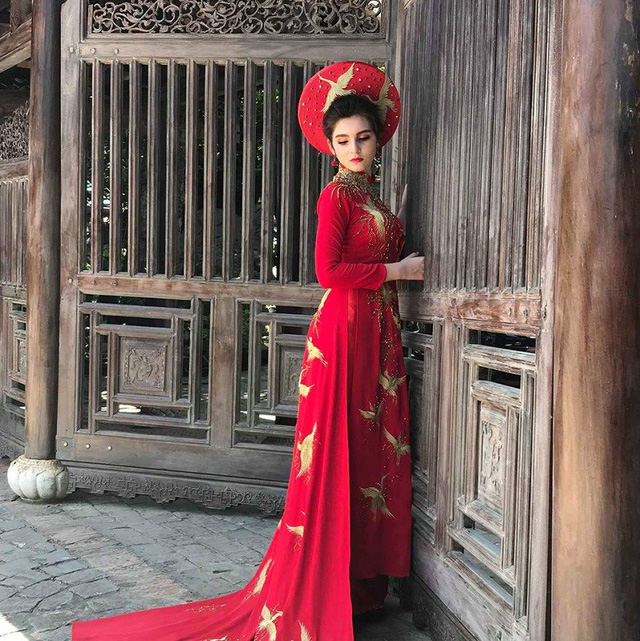 Vẻ đẹp tựa búp bê của cô bé lai Việt - Nga 13 tuổi có chiều cao... 1m70 - Hình 7