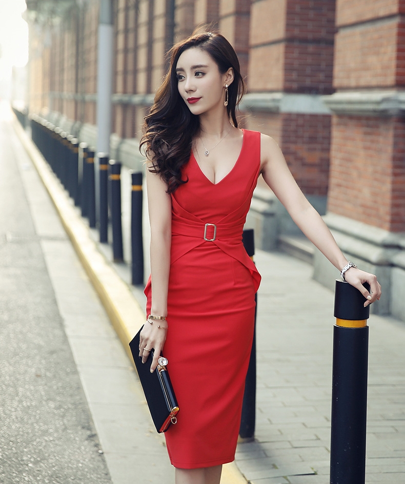 Đầm ôm body tay loe phối 2 màu đỏ đen cực hot  Hàng đẹp với giá tốt nhất