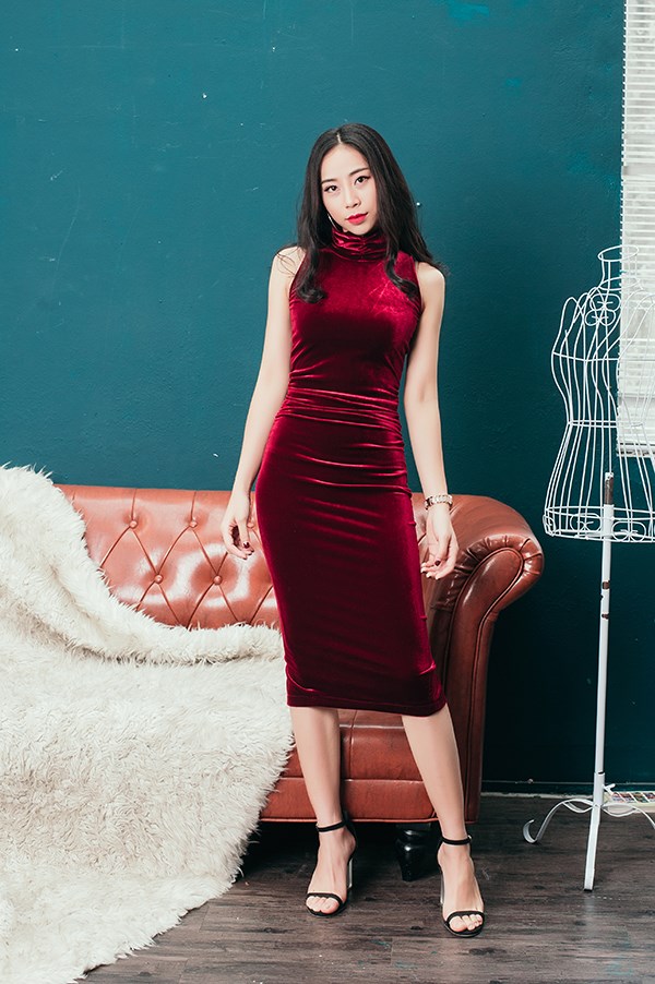 Chi tiết 80 váy nhung màu đỏ đô tuyệt vời nhất  cdgdbentreeduvn