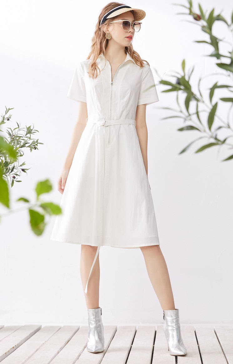 10 mẫu váy liền thân công sở mùa hè giúp bạn thoải mái tự tin