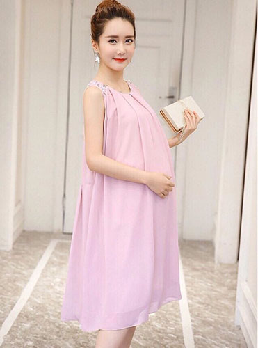 Gợi ý phong cách thời trang dành cho bà bầu công sở - Việt Phong