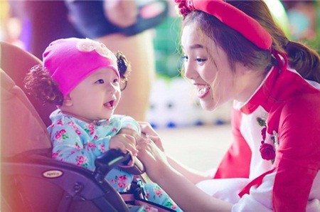 12 năm trước, cô bạn xinh đẹp này từng bị cả nước ghét vì dám tát Angela Phương Trinh trên màn ảnh nhỏ - Hình 17