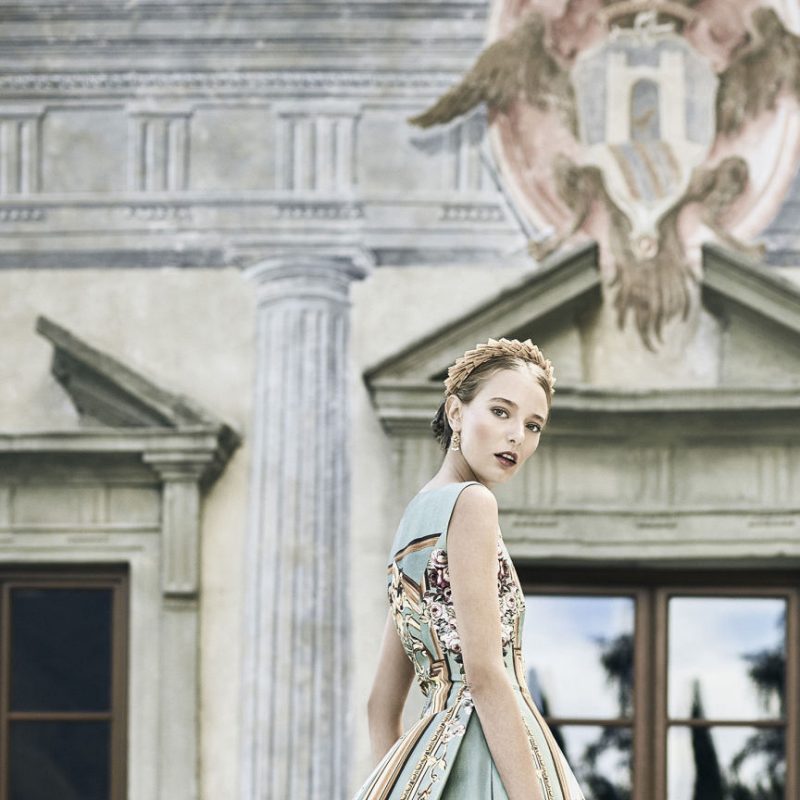 4 bí buyết vàng trong cách chọn váy cưới giúp bạn trở thành nữ thần - Hình 7