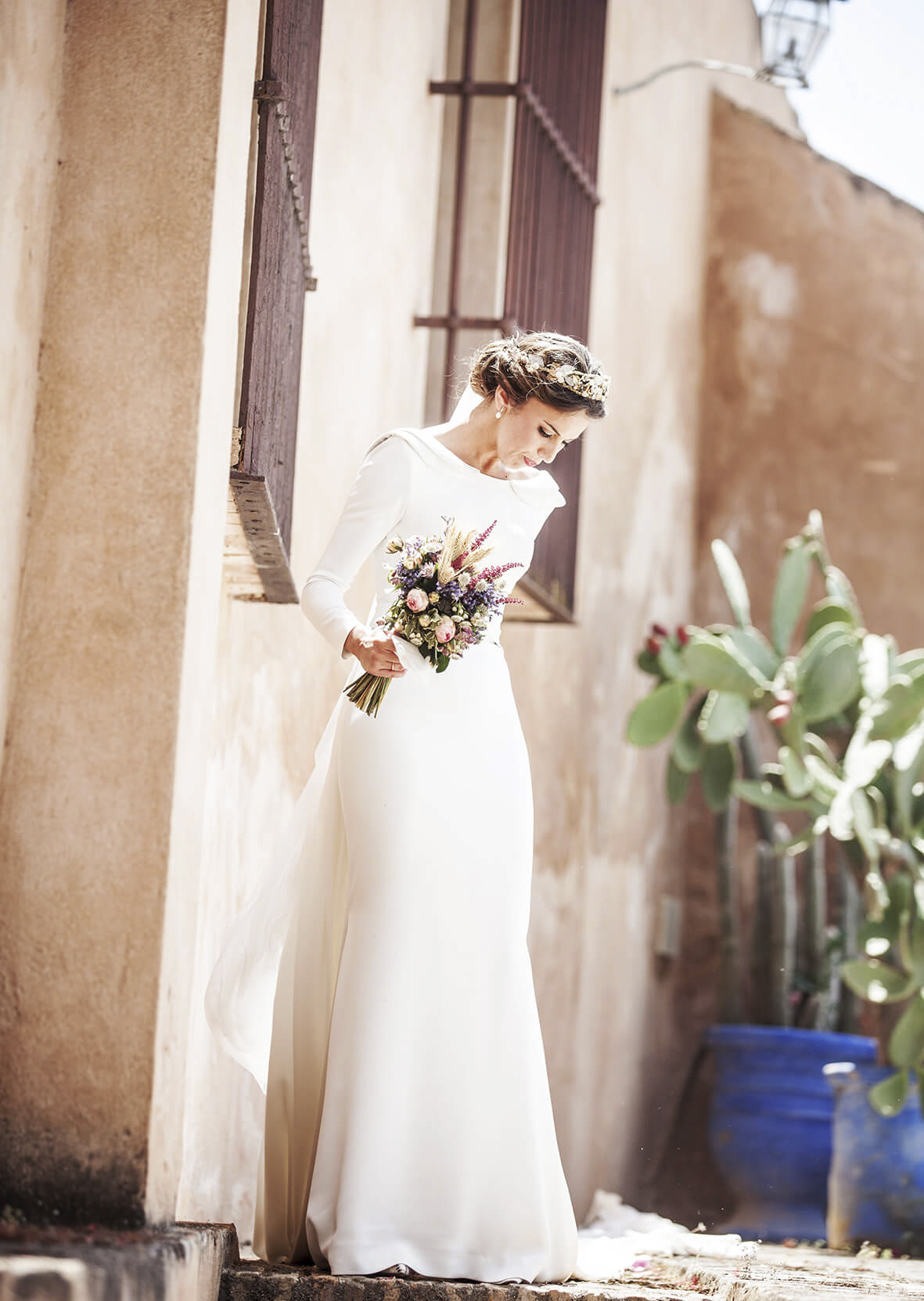 4 bí buyết vàng trong cách chọn váy cưới giúp bạn trở thành nữ thần - Hình 12