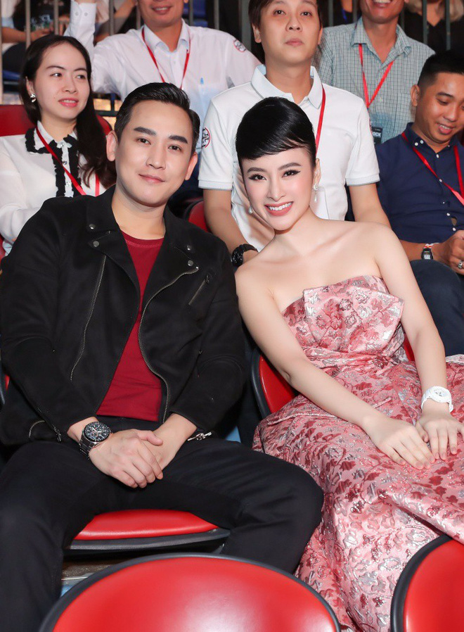 Angela Phương Trinh diện váy kiêu kì, xinh tươi như 1 đóa hồng trong sự kiện có thủ môn Bùi Tiến Dũng tham dự - Hình 8