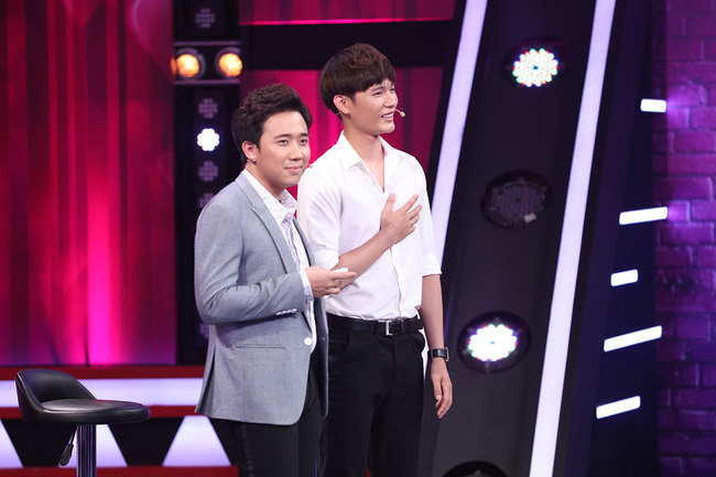 Bạn thân thủ môn Bùi Tiến Dũng gây sốc khi lên truyền hình nhờ Trấn Thành tìm vợ - Hình 6