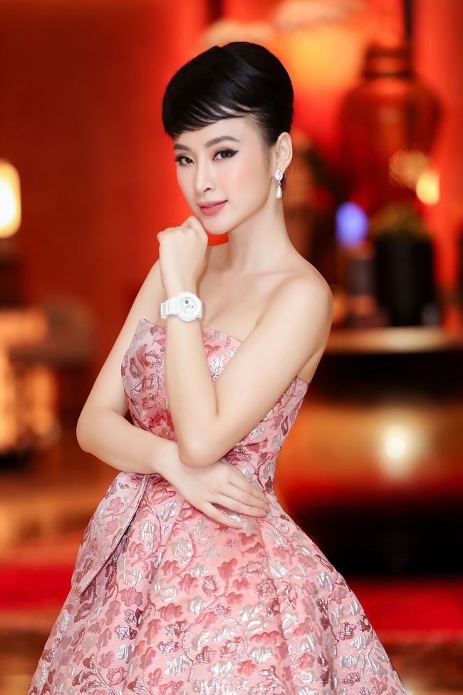 Bùi Tiến Dũng gây chú ý, Angela Phương Trinh hóa Audrey Hepburn - Hình 2