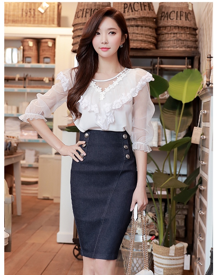 Cô nàng thu điệu với những mẫu sơ mi bánh bèo - Hình 5