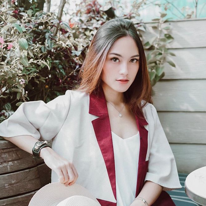 Cuộc sống sang chảnh của cặp bạn thân blogger xinh đẹp, nổi tiếng hàng đầu Indonesia - Hình 16