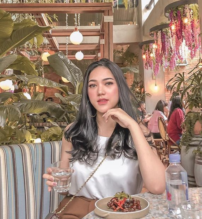 Cuộc sống sang chảnh của cặp bạn thân blogger xinh đẹp, nổi tiếng hàng đầu Indonesia - Hình 8