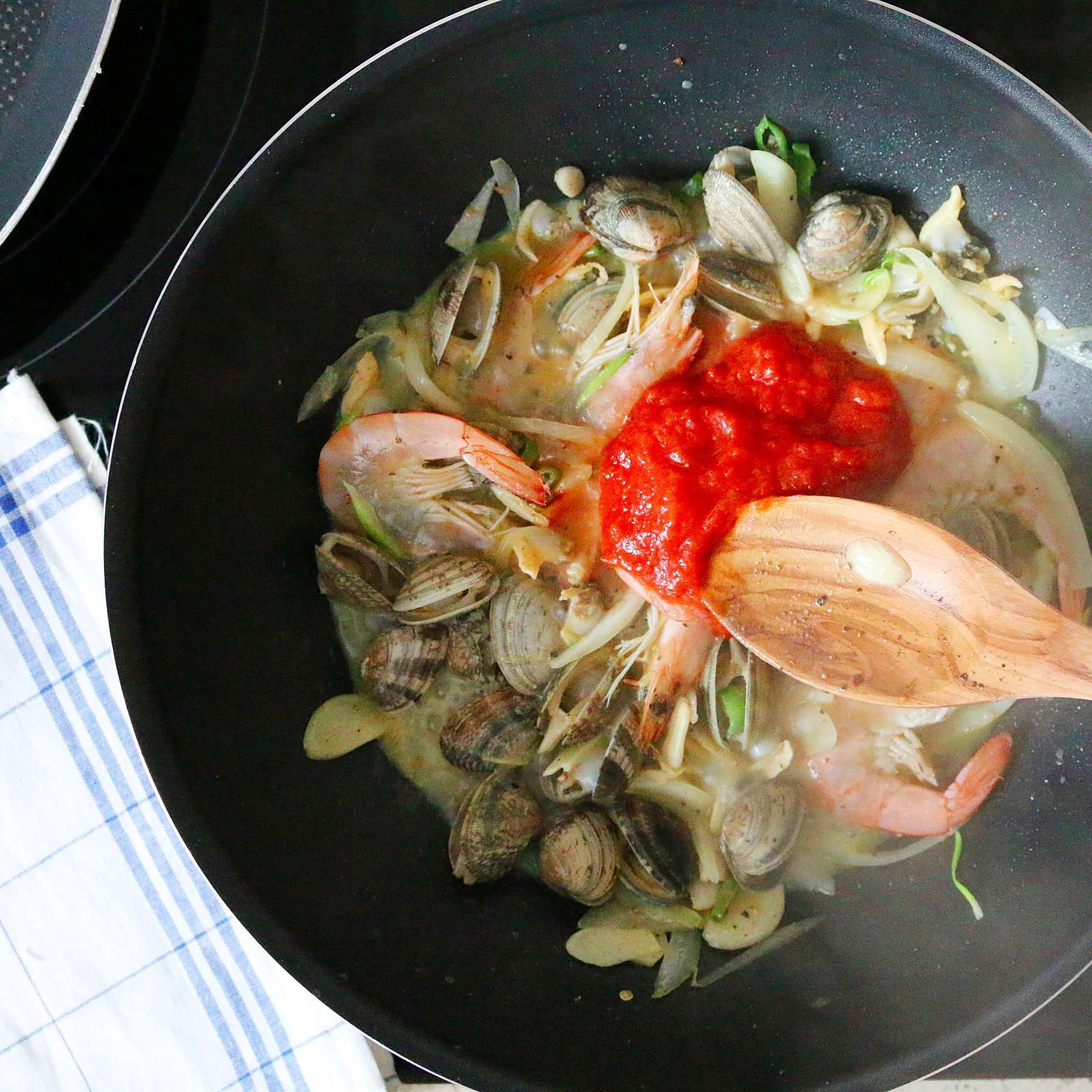 Món ngon cuối tuần: Mỳ Ý hải sản - Hình 4