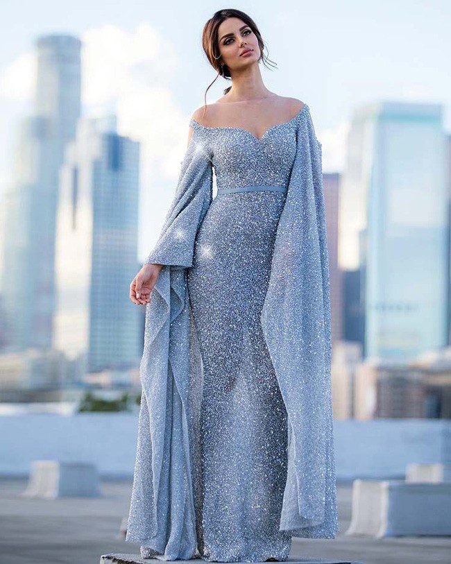 Nhan sắc quyến rũ chế.t người của cô gái được mệnh danh là nữ thần Trung Á, giàu có và nổi tiếng nhưng không sống xa hoa - Hình 1
