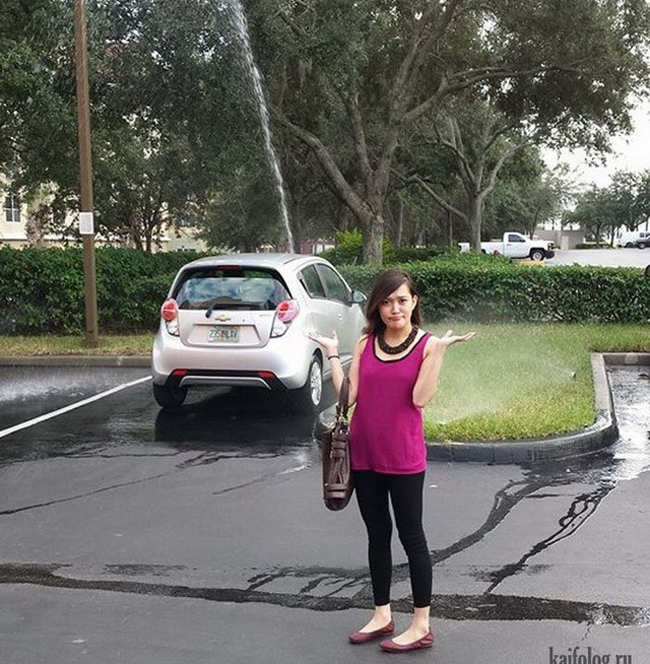 Những hình ảnh khó tin của các người đẹp và xe - Hình 3