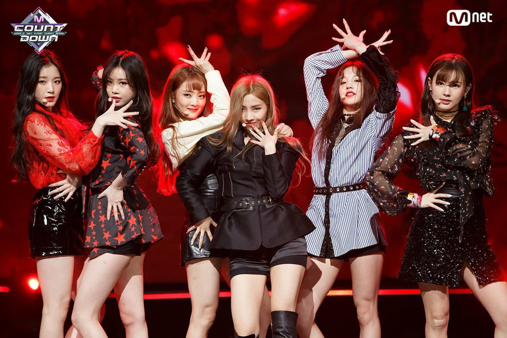 Những nhóm nữ nổi tiếng Kpop nhưng bị chê bai về tài năng - Hình 8