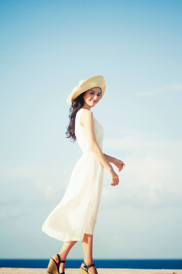 Phong Cách Váy Đầm Đi Du Lịch Nào Dành Cho Bạn Trong Hè Này - Hình 2