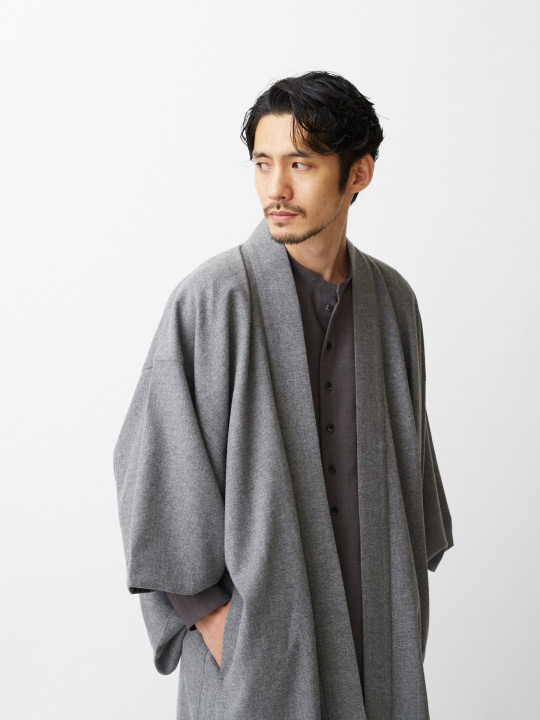 Vẻ đẹp nam tính điềm tĩnh trong chiếc áo khoác Samurai Nhật Bản - Hình 3