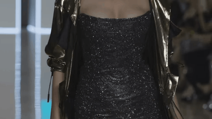 10 màn catwalk mãn nhãn tuyệt đối trong năm 2018: Lỡ thưởng thức rồi chỉ muốn ngắm nhìn mãi không thôi - Hình 12