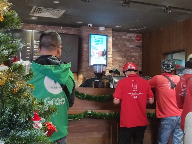 Các ứng dụng gọi xe, gọi đồ ăn làm hư người Việt - Hình 3