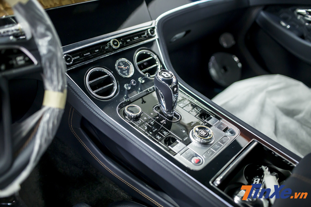 Đánh giá nhanh Bentley Continental GT 2018 vừa về Việt Nam - Hình 13
