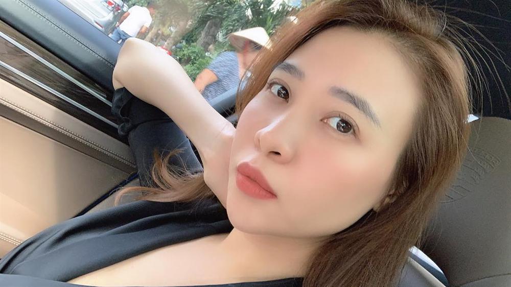 Diệp Lâm Anh tiết lộ về điều ông xã thiếu gia hoàn toàn không đáp ứng được cho mình - Hình 4