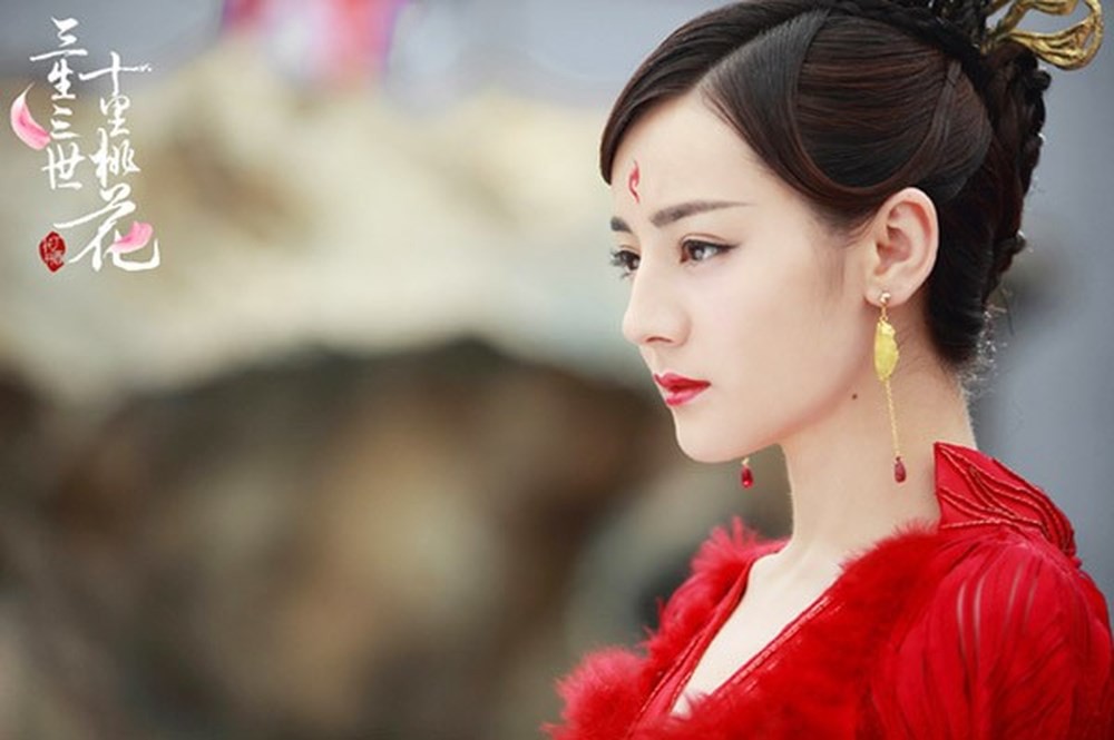 Đọ nhan sắc 4 mỹ nhân Tân Cương gây sốt showbiz Hoa ngữ - Hình 7