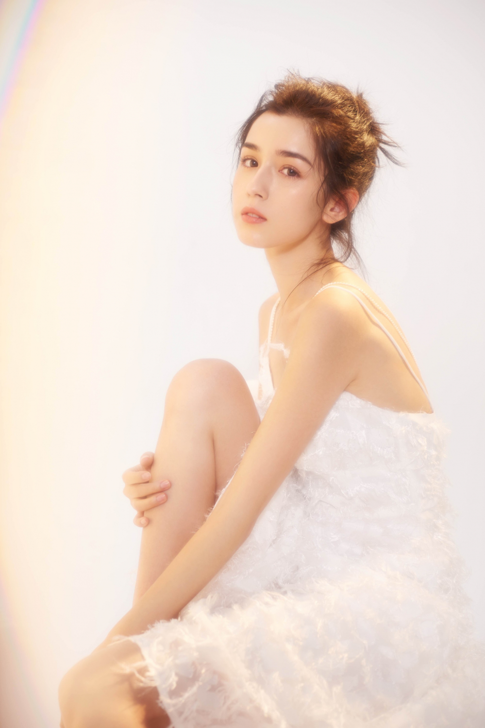 Đọ nhan sắc 4 mỹ nhân Tân Cương gây sốt showbiz Hoa ngữ - Hình 4