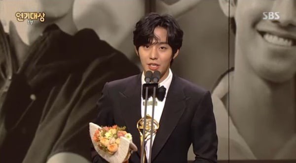 Kết quả trao giải hai đài danh giá xứ Hàn KBS và SBS Drama Awards 2018: Chán chả buồn nói! - Hình 18