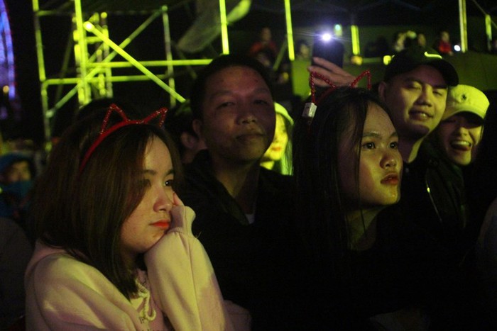 Khán giả Đà Nẵng đội mưa quẩy cùng MTV, ERIK - Hình 12
