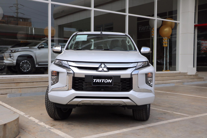Mitsubishi Triton 2019 tại Việt Nam lộ thông số kỹ thuật: Nhiều khách hàng thất vọng vì thiếu trang bị an toàn - Hình 4