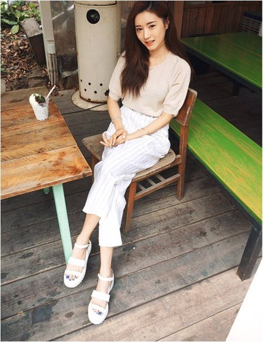 Một tỉ cách chọn giày cao gót cho người có bắp chân to, khuyết điểm hóa nhỏ khi bạn biết cách - Hình 7