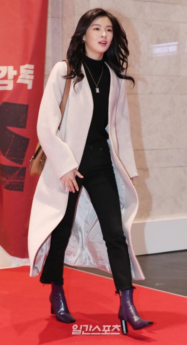 Nhan sắc quá đỗi xinh đẹp và phong thái thời trang giản dị của bạn gái Lee Kwang Soo - Hình 12