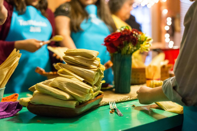 Tamales: món ngon ngày Tết của người Mexico, độc đáo từ nguyên liệu gói bên ngoài đến phần nhân bên trong - Hình 18