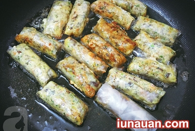 Cách làm món bún nem chuẩn vị, thơm ngon khó chối từ ! - Hình 9
