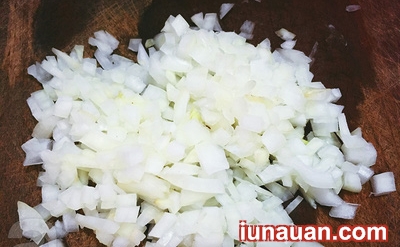 Cách làm món bún nem chuẩn vị, thơm ngon khó chối từ ! - Hình 3