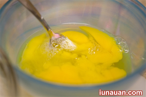 Cách làm trứng hấp đậu phụ siêu ngon, siêu dễ ! - Hình 3