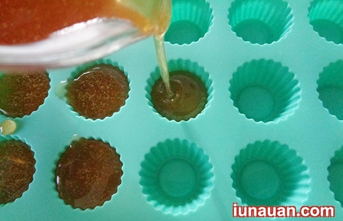 Cho bé iu thêm mê mẩn với cách làm kẹo dẻo vị chanh leo thơm nức ! - Hình 9
