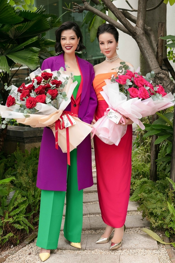 Dàn mỹ nhân mừng sinh nhật của Thanh Mai, Vũ Cẩm Nhung - Hình 1