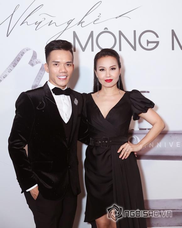 Dàn sao đình đám nhất showbiz đội mưa đến dự show kỷ niệm 10 năm làm nghề của NTK Tuấn Trần - Hình 4