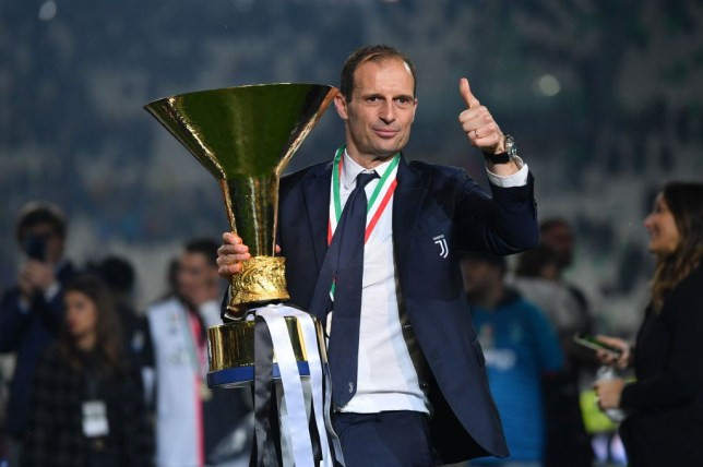 HLV Allegri hy vọng sớm được dẫn dắt MU - Hình 1