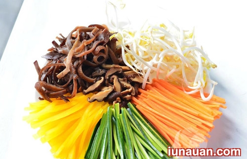 Hướng dẫn cách làm món cơm trộn Hàn Quốc siêu ngon, siêu dễ ! - Hình 3