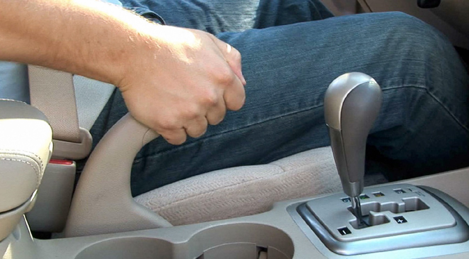 Lỗi chết người của hệ thống Cruise Control trên ô tô và cách xử lý - Hình 2