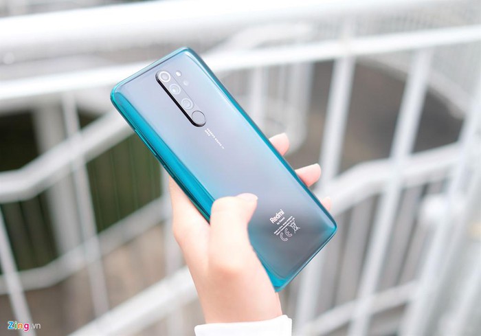 Smartphone camera 64 MP đầu tiên về Việt Nam, giá từ 6 triệu - Hình 1