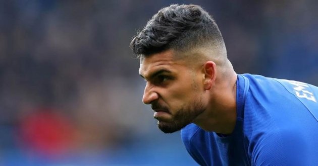 Tái thiết hàng thủ, Sarri tăm tia viên ngọc quý của Lampard - Hình 1