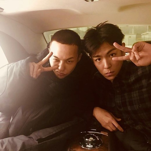 T.O.P đăng tải đoạn nhạc mới trong phòng thu, fan rần rần gọi tên G-Dragon - Hình 2