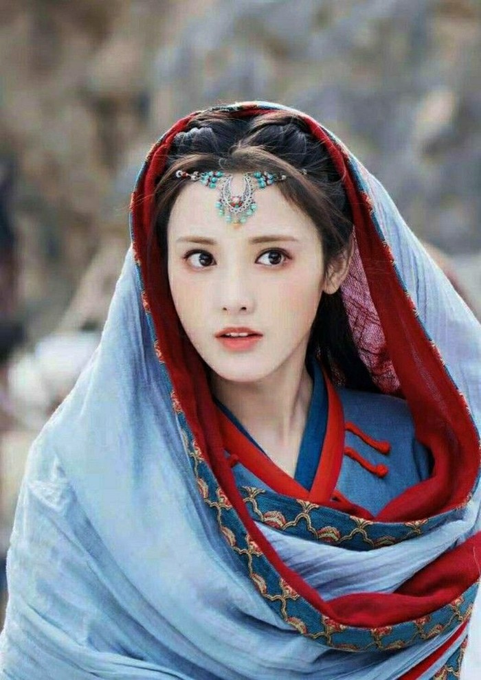 Trâm Trung Lục công bố dàn cast: Ngoài Dương Tử Ngô Diệc ...