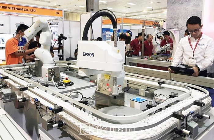 Doanh nghiệp vẫn loay hoay với sản xuất thông minh - Hình 1