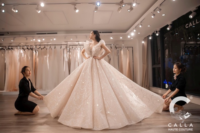 Top 3 váy cưới đắt nhất 2020 của người nổi tiếng  Ngôi sao