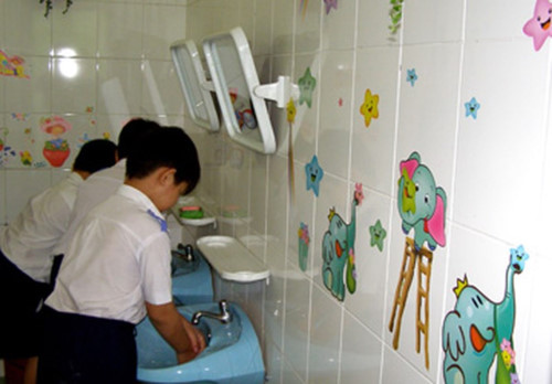 Bắc Giang: Giải quyết dứt điểm tình trạng thiếu nhà vệ sinh trong ...